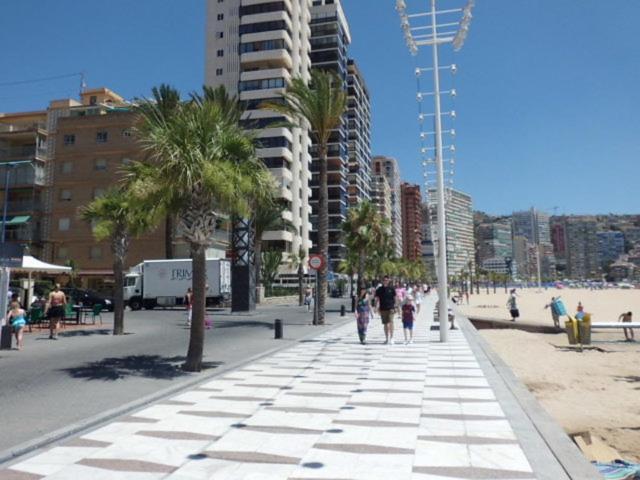 Disponible En Abril-Wifi-3Hab, 6 Pers, -Piscina, Aire Acondi-Parking Opcionable Extra Benidorm Exterior foto