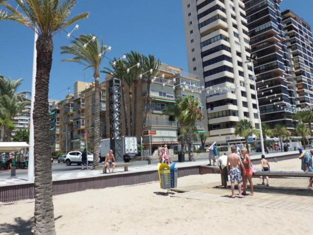 Disponible En Abril-Wifi-3Hab, 6 Pers, -Piscina, Aire Acondi-Parking Opcionable Extra Benidorm Exterior foto