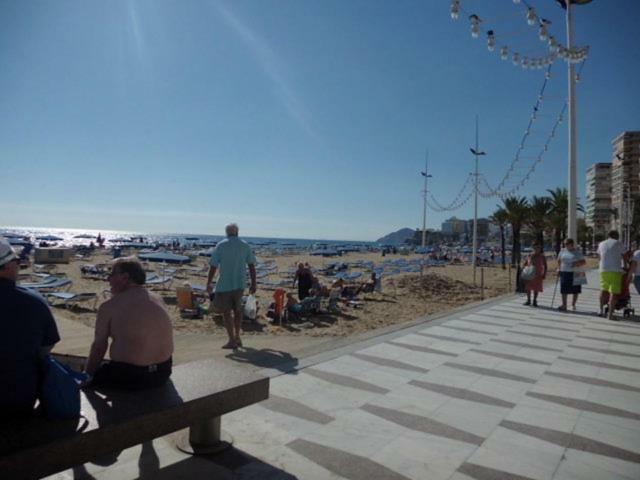 Disponible En Abril-Wifi-3Hab, 6 Pers, -Piscina, Aire Acondi-Parking Opcionable Extra Benidorm Exterior foto